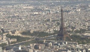 Images aériennes de Paris le jour du défilé militaire du 14 juillet