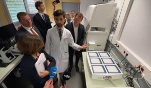 Loi bioéthique : La ministre des Professions de santé en visite au CECOS d'Amiens