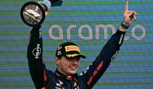 Formule 1 : Max Verstappen remporte le Grand Prix de Silverstone