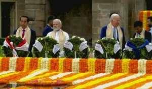 Les dirigeants du G20 déposent des couronnes de fleurs au mémorial de Gandhi