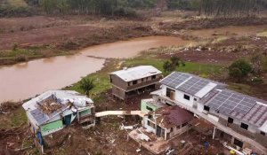 Cyclone au Brésil: début des opérations de nettoyage