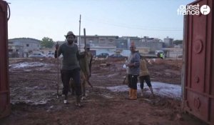 VIDEO. En Libye, les habitants déplorent le manque d'organisation dans les secours après les inondations meurtrières