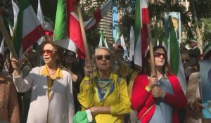 Des manifestants irano-américains rassemblés contre Raïssi devant l'ONU