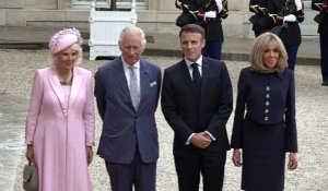 Le roi Charles III rencontre Emmanuel Macron au palais de l'Elysée