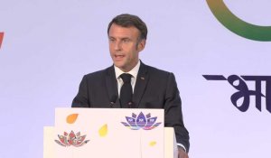 Macron : "Nous devons resister à la fragmentation du monde"