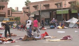 Six jours après le séisme, des Marocains dorment dans la rue à Marrakech