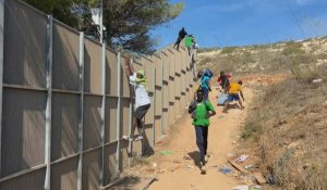 Afflux de migrants sur l'île italienne de Lampedusa