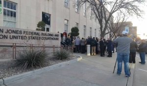 Images d'un tribunal du Texas en amont d'un procès sur la suspension d'une pilule abortive