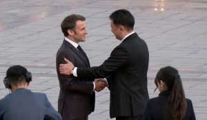 Macron accueilli en Mongolie, une première pour un président français