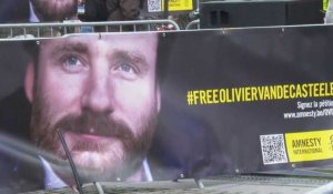 L'humanitaire belge Olivier Vandecasteele, détenu en Iran pendant 455 jours, a été libéré