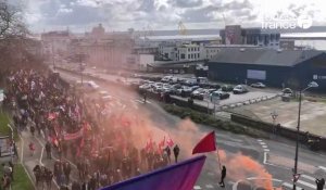 VIDÉO. Grève du jeudi 6 avril : le cortège s'étire à Brest
