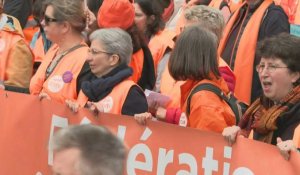 Paris: le cortège s'élance depuis l'esplanade des Invalides