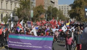 Les Chiliens défilent à Santiago pour la fête du travail