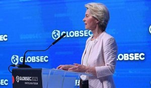 Un cessez-le-feu en Ukraine conduirait à un gel du conflit, selon Ursula Von Der Leyen