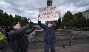 Au moins 45 partisans de Navalny arrêtés dimanche en Russie