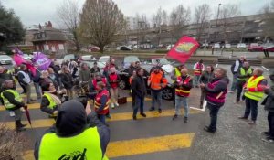 Valenciennes : manifestation de soutien à deux syndicalistes de l’hôpital