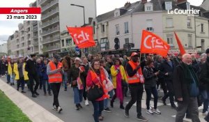 VIDÉO. Réforme des retraites, grève du 23 mars : la foule défile dans le calme à Angers