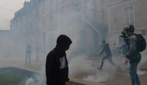 Retraites : à Nantes, heurts entre manifestants et forces de l'ordre