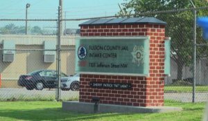 Images de la prison en Georgie où Trump est attendu jeudi
