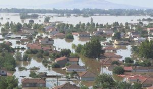 Grèce : images de Farkadona inondée, dans le centre du pays, suite à des pluies diluviennes