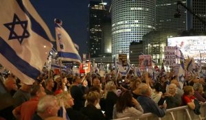 Des Israéliens manifestent contre le gouvernement de Netanyahu à Tel-Aviv