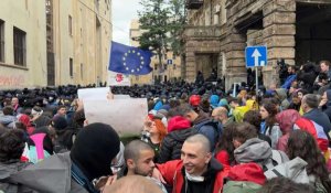 Géorgie: manifestation contre le projet de loi sur l'"influence étrangère"