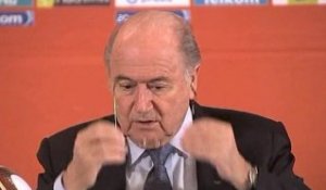 Football365 : Blatter s'excuse
