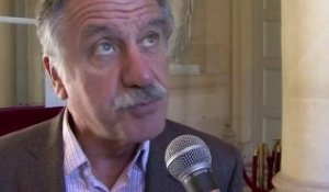 Mamère: "Que les jeunes manifestent, c'est cohérent"