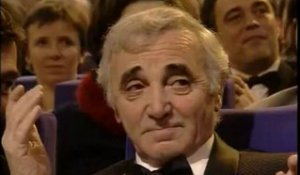 Charles Aznavour aux Victoires de la musique 97 - Archive INA