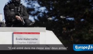 "Il est entré dans ma classe avec deux armes"