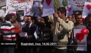 Des irakiens manifestent contre la... - no comment