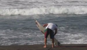 Surf : Simon Marchand au Mexique