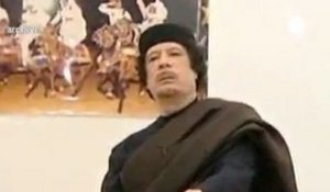 Tripoli exulte après la prise du QG de Kadhafi