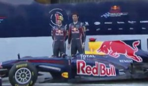 L. Hamilton contrarie les Red Bull