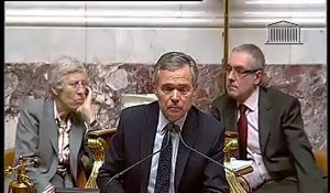 La droite creuse la dette, les français payent la note, Christian Eckert aux #QAG (30/11/2011, Assemblée nationale)