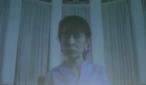 Aung San Suu Kyi plaide pour la libération des prisonniers politiques