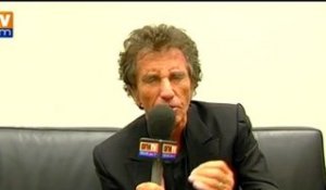 Jack Lang veut donner "une paire de gifles" à Arnaud Montebourg