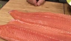Lever un filet de saumon - 750 Grammes