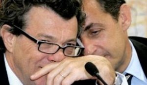 Borloo à la tête de Veolia avec l'aide de l'Elysée : Sarkozy trouve ces rumeurs "absurdes"
