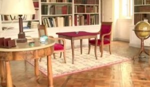 Giscard vend ses meubles