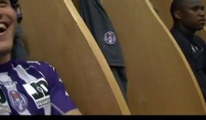 Les vestiaires de TFC - Auxerre, avec Adrien Regattin