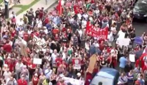 Centième jour du conflit étudiant au Québec : manifestation contre la "loi matraque"