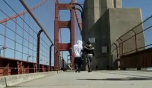 Sur le pont du Golden Gate, on y danse pour ses 75 ans