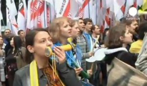 Ukraine : manifestations après le vote d'une loi sur...