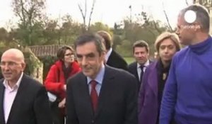 Jour J pour l'UMP en France: les adhérents désignent...