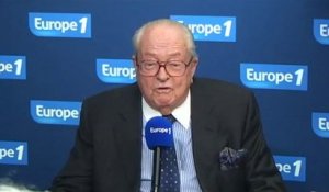 Le Pen : "Sans confiance, Hollande devra mettre un terme à son mandat"
