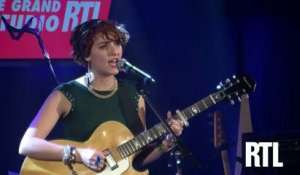 Elisa Jo - What's my name en live dans le Grand Studio RTL