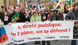 Première grève des fonctionnaires pour le gouvernement Ayrault