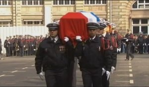 Les obsèques nationales des deux policiers tués sur le périphérique parisien