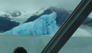 Retournement d'iceberg en direct